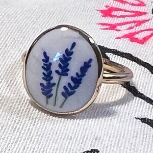 Free People Boho Style Ring and Drawstring Bag  - Fast shipping 📦